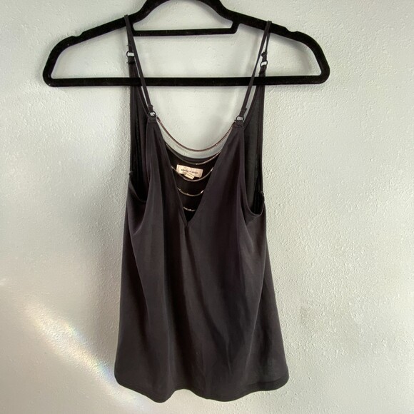 UO Silence and Noise Dark Gray V Neck Metal Chain Tank XS - Picture 3 of 9